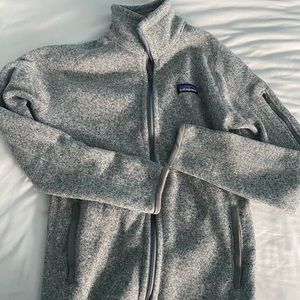 Used women’s Patagonia zip up
